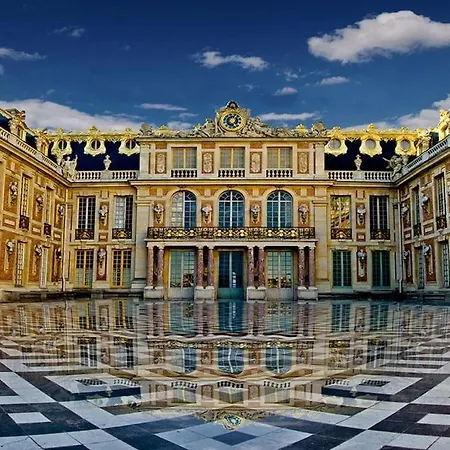 Διαμέρισμα Agreable A 1 Min Du Chateau De *